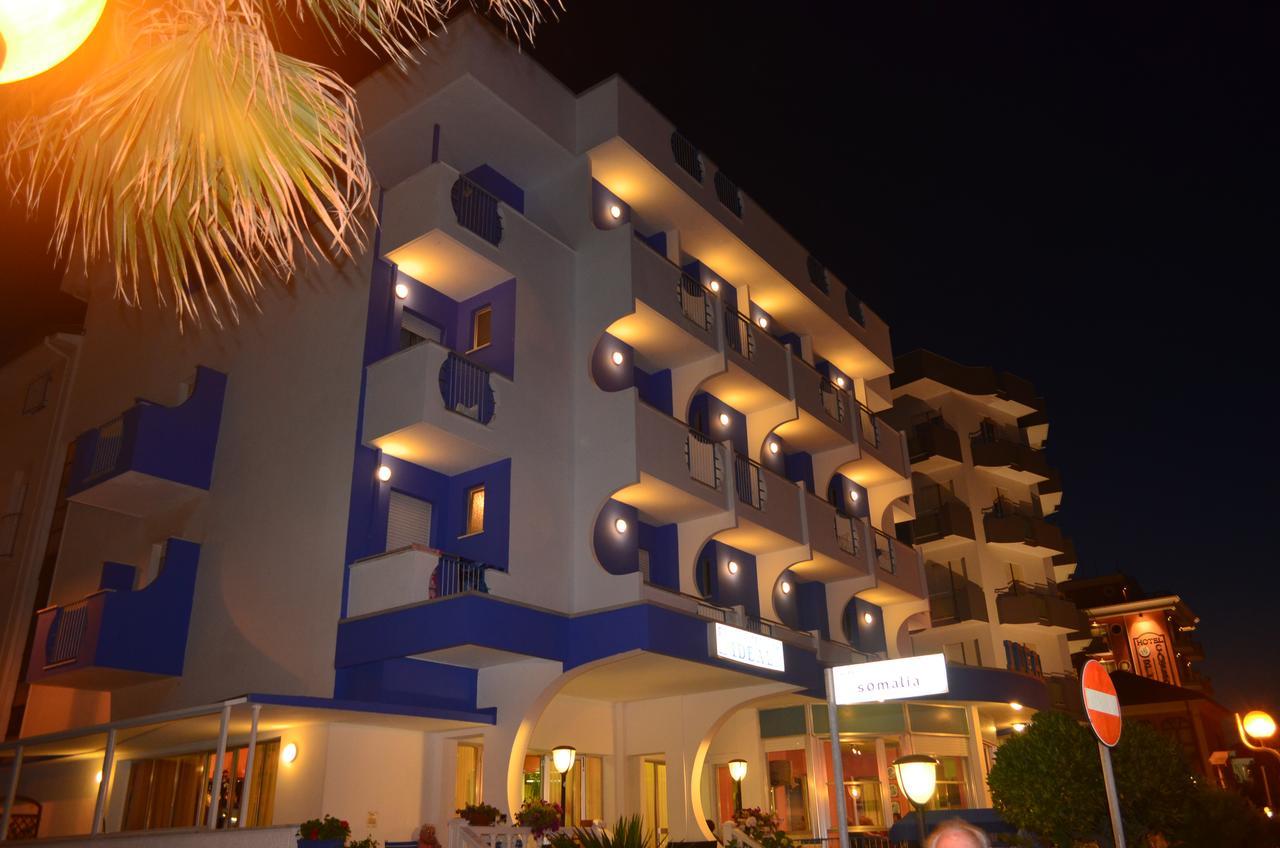 Hotel Ideal Rímini Exterior foto